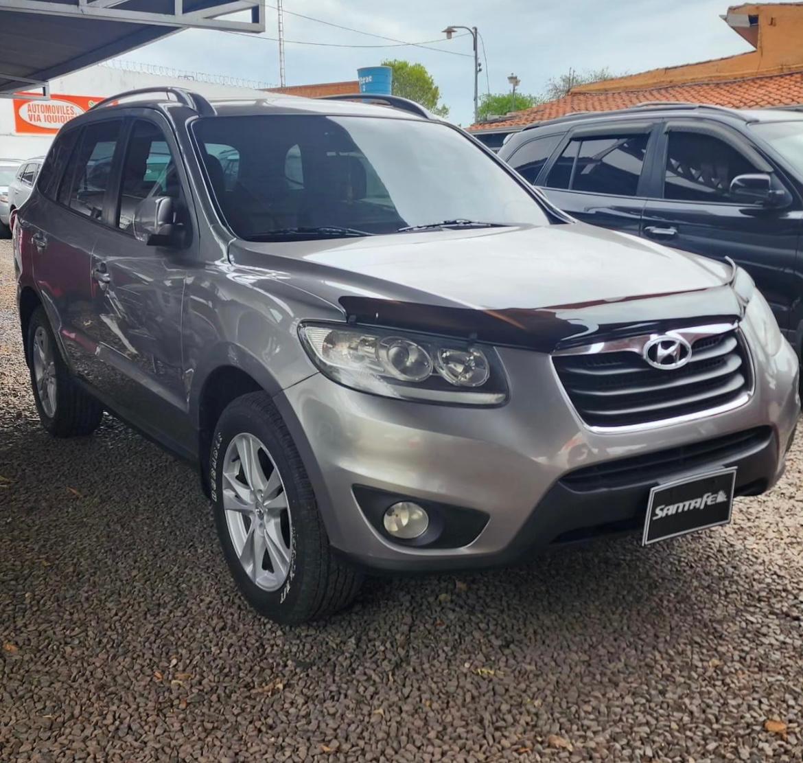 Hyundai SANTA FE 2011
