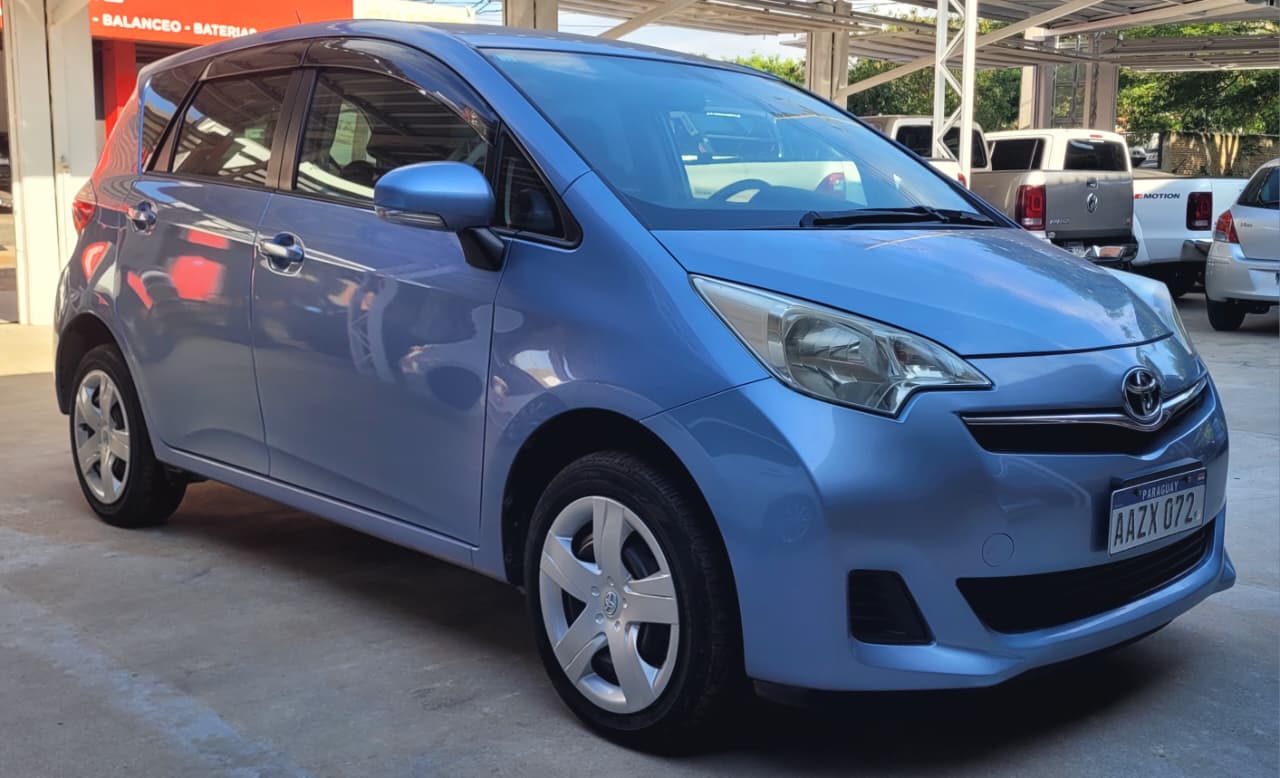 Toyota RACTIS 2010