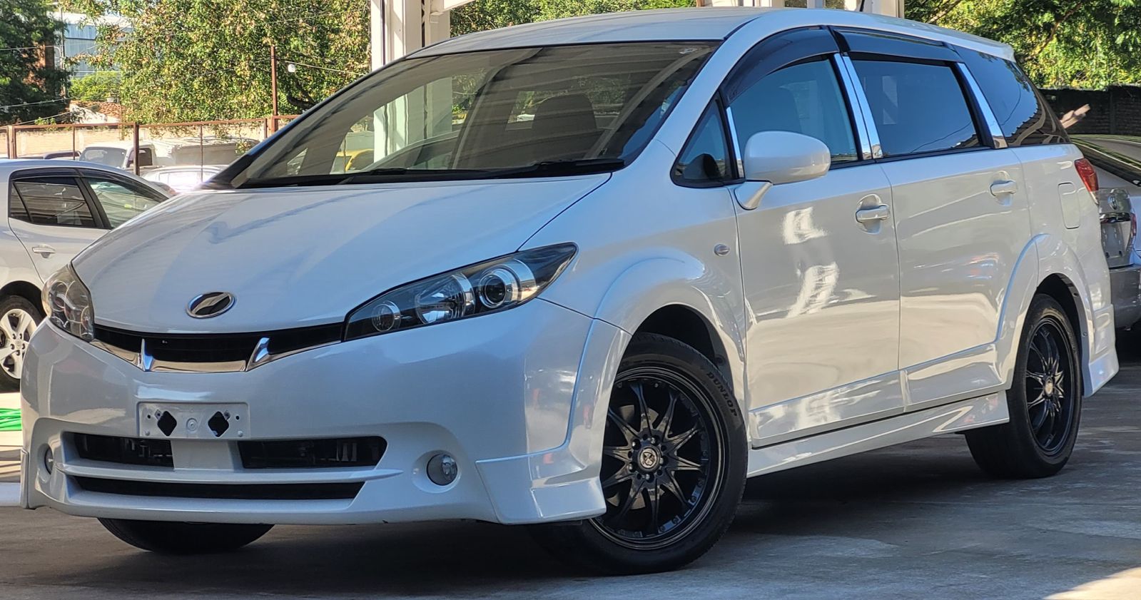 Toyota WISH 2009