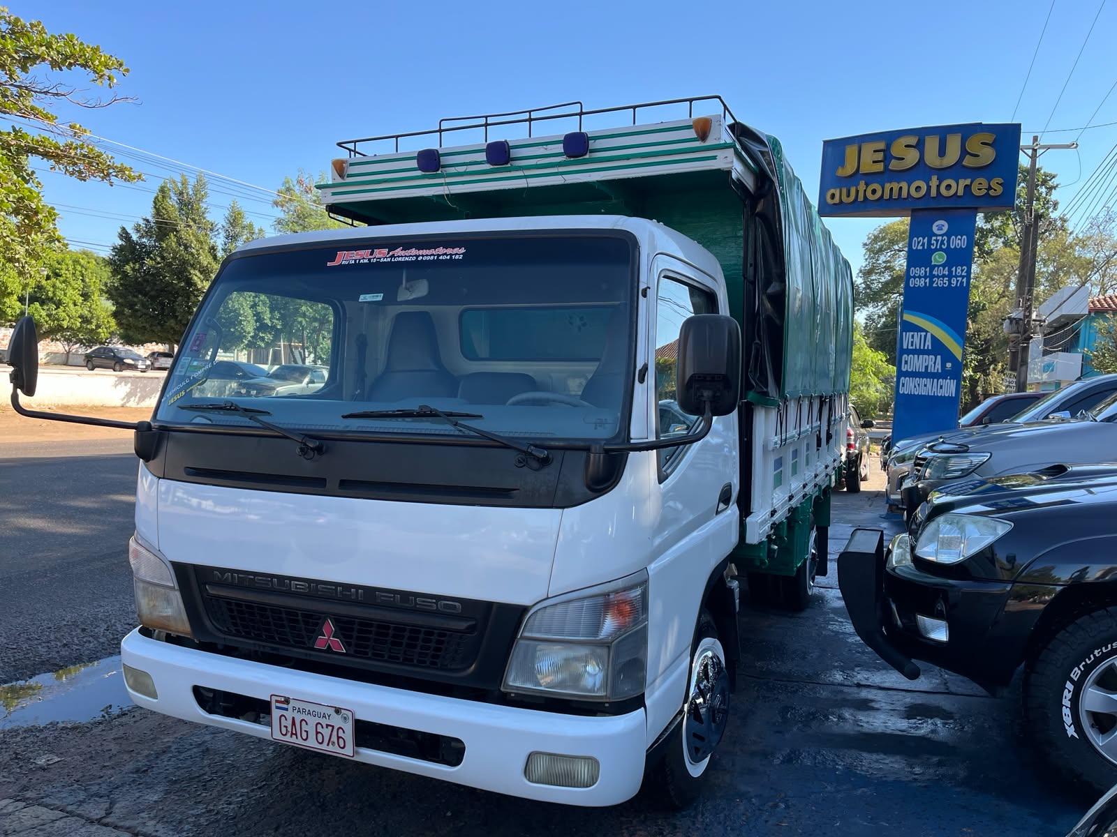 Mitsubishi CANTER FUSO 2013