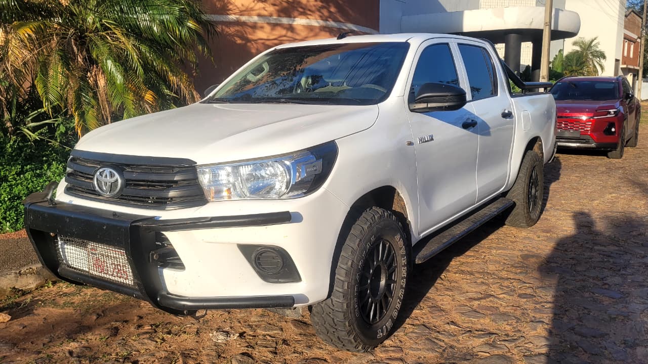 Toyota HILUX 2017